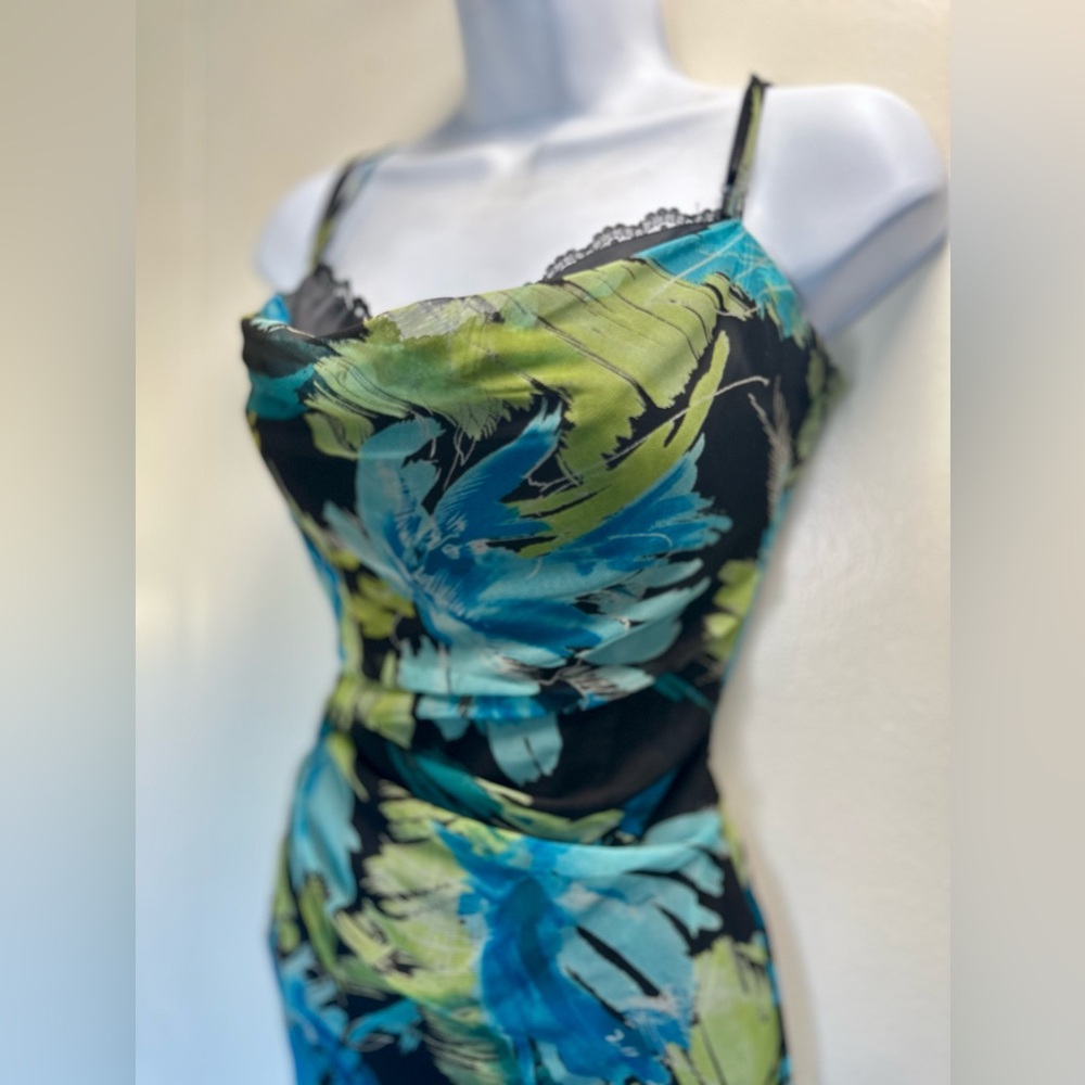 Laundry by Shelli Segal dress